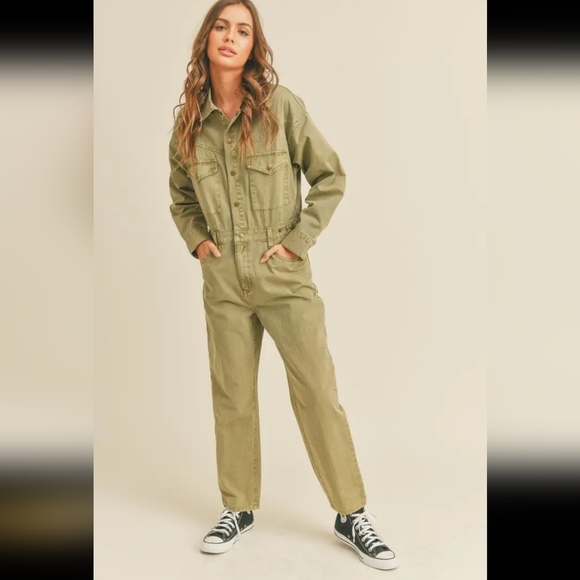 MIOU Muse NWTs Long Sleeve Utility Jumpsuit - Picture 2 of 6